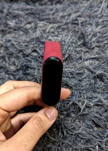 Mi Band 4 With 3 Straps