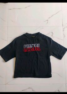 3 Lipstick Set And Marvel Top