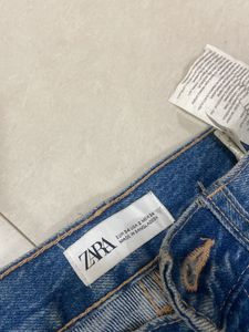 Zara Bootcut Highwaist Jeans