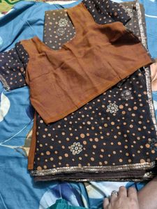 Saree With Stiched Blouse