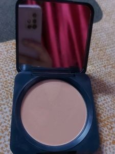 Belora Paris  Skinny Dip Compact Powder Shade No 2