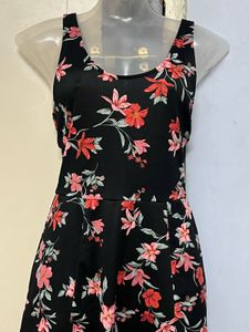 Divide H&amp;M Branded Floral Print Dress