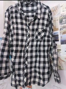 Black And White Flannel Shirt | Size_M