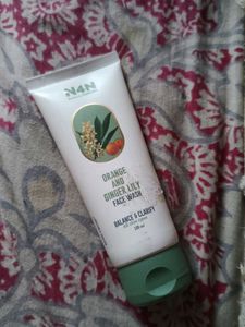 N4N Orange & Ginger Lily Face Wash