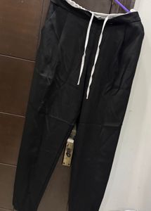 Elegant Black Casual Trousers