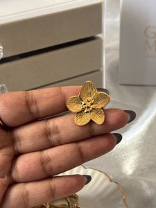 Flower Statement Ring Anti-tarnish