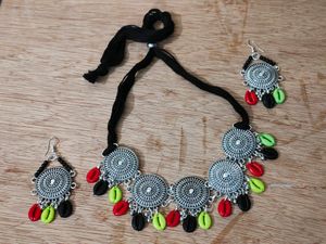 Boho Shell Necklace &amp; Earring Set