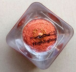 SEMI LIQUID HIGHLIGHTER