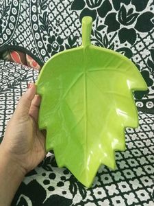 Maple 🍁 Leaf Plate