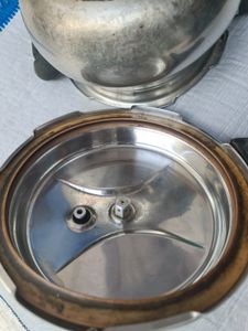 Vintage Prestige Deluxe Pressure Cooker Lid
