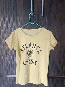Graphic Tee  💛
