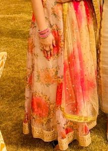 Golden Blouse With Organza Lehnga Without Duptta