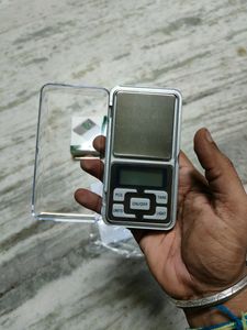Small Weight Scale for Gold Or Kitchen purpose
