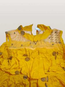 Mustard yellow Cut Sleeves Top