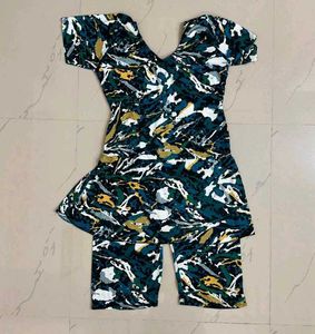 Abstract Print Swimsuit with Shorts