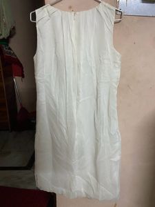 White Beautiful Dress🩶