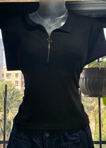 Black Ribbed Zipper Top