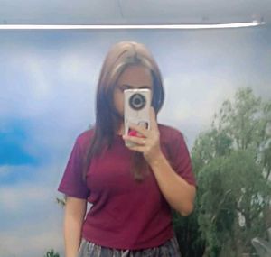 Maroon tshirt