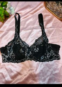 Elegant Black Lace Bra