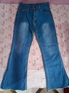 Frayed Hem Flare Jeans