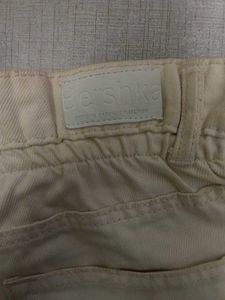 BERSHKA White Denim Jeans