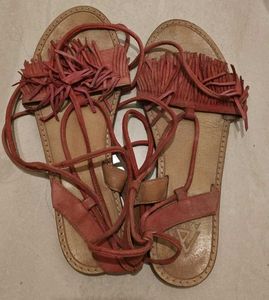 Pink Flat Sandal With Knot Style For Women