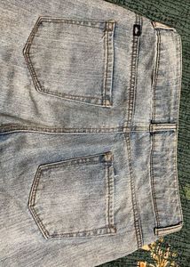 Price Drop ‼️ Almost Famous Brand Ditress Jean
