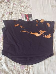 Unique KUNSQUAD Graphic Tee