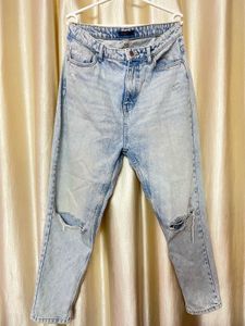 Baggy Distressed Jean By Ginger