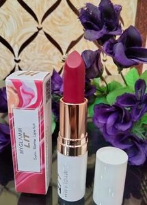 Myglamm Lit Satin Matte Lipstick 💄