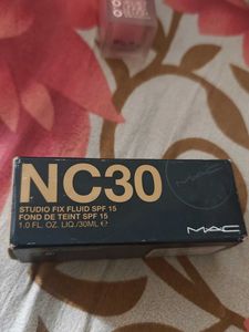 MAC New Foundation 30ml Nc30