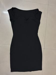 Chic Black Bodycon Mini Dress