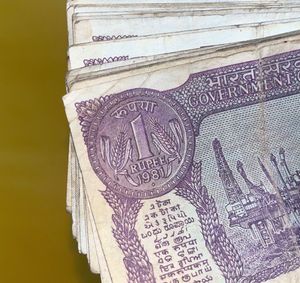 Rare One Rupee Notes -  44 Pack