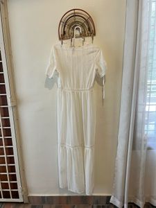 white beauty H&amp;M dress