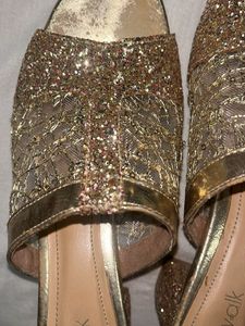 Gold Glittery Connox Heels
