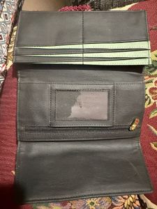 Baggit - Elegant 3 fold Black Wallet