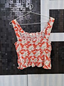 Floral Print Smocked Crop Top