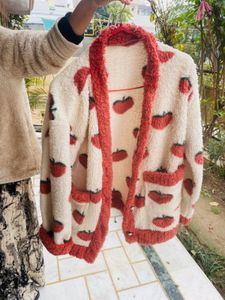 Cute Apple Print Fleece Cardigan