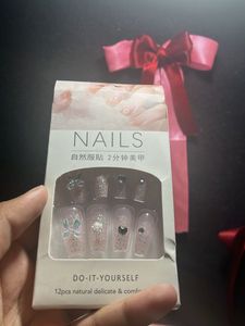 Press On Nails