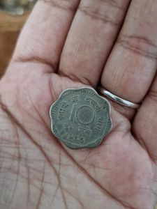 Vintage 1966 Indian 10 Paise Coin