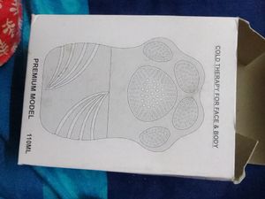 Face Ice Roller And Shampoo