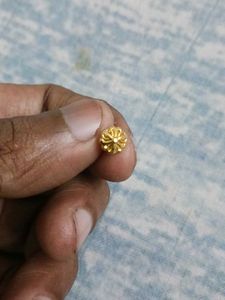 GOLD Nose Pin