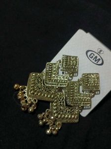 Elegant Gold Earrings