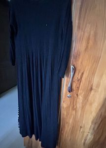 Selling This Dress Which Is Good For Daily Use