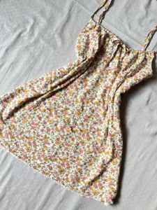 Pinteresty Floral Midi Dress