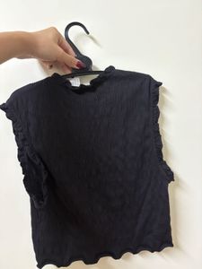 Hnm Cropped Top