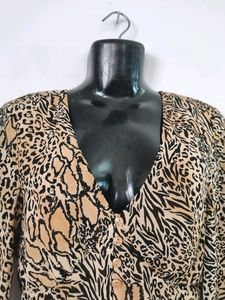 Animal Printed Tops (Women&#39;s)