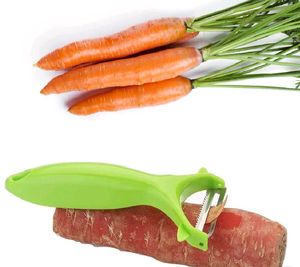 Green Vegetable Peeler