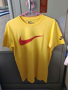 Soft Cotton Unisex Tshirt( It&#39;s Not Original Nike)