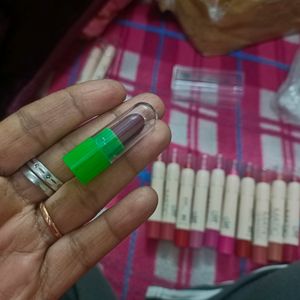 ADS Aloe 98% Twelve In One Mini Lipsticks